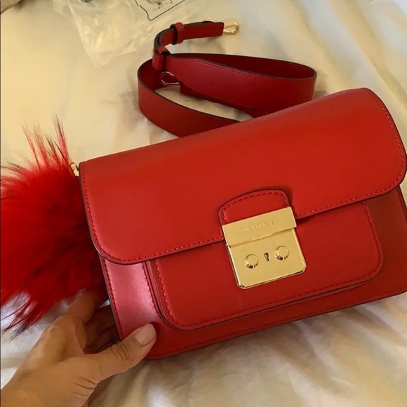 Michael Kors Sloan Editor Bag - Picture 2 of 4